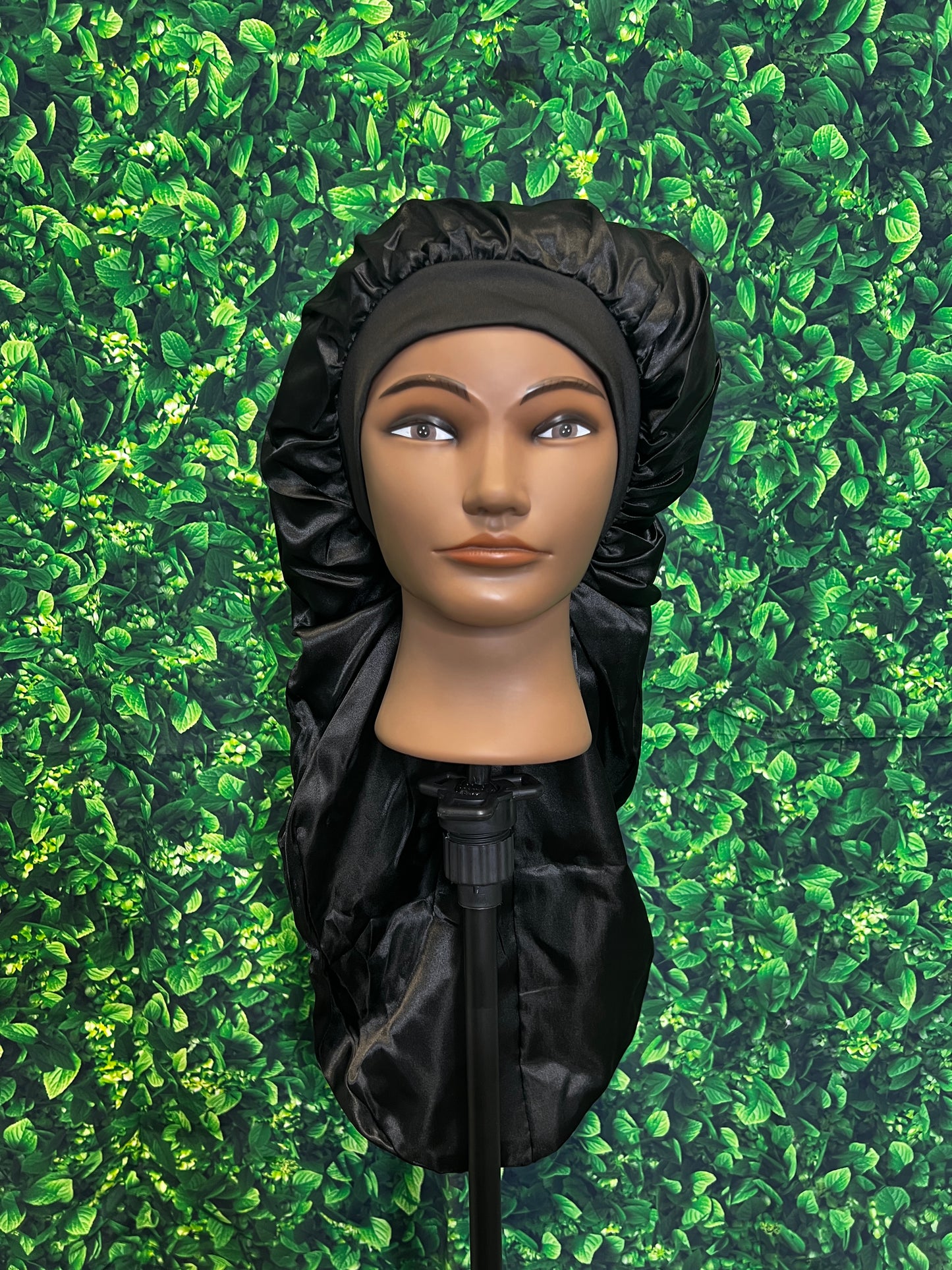 Women's bonnets
