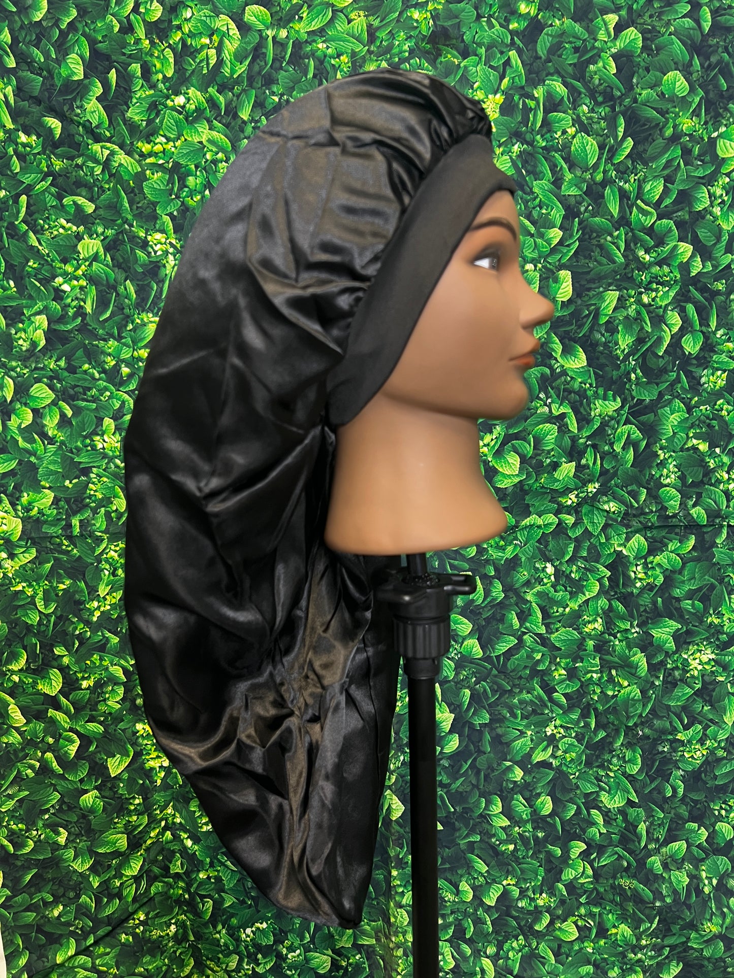 Women's bonnets