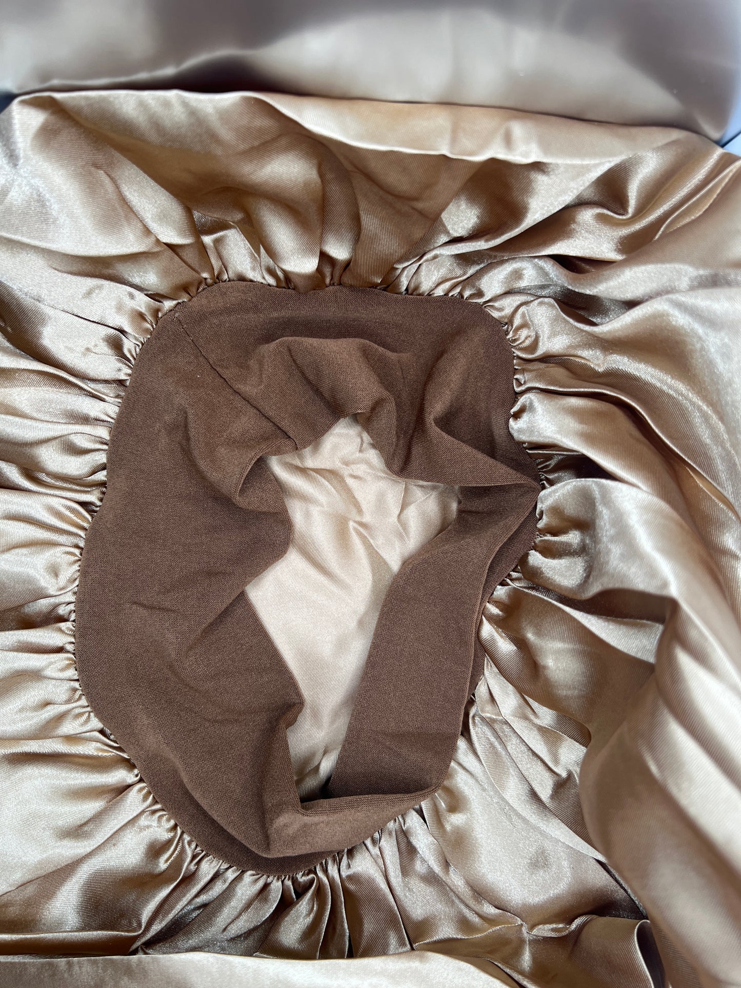 Women's bonnets