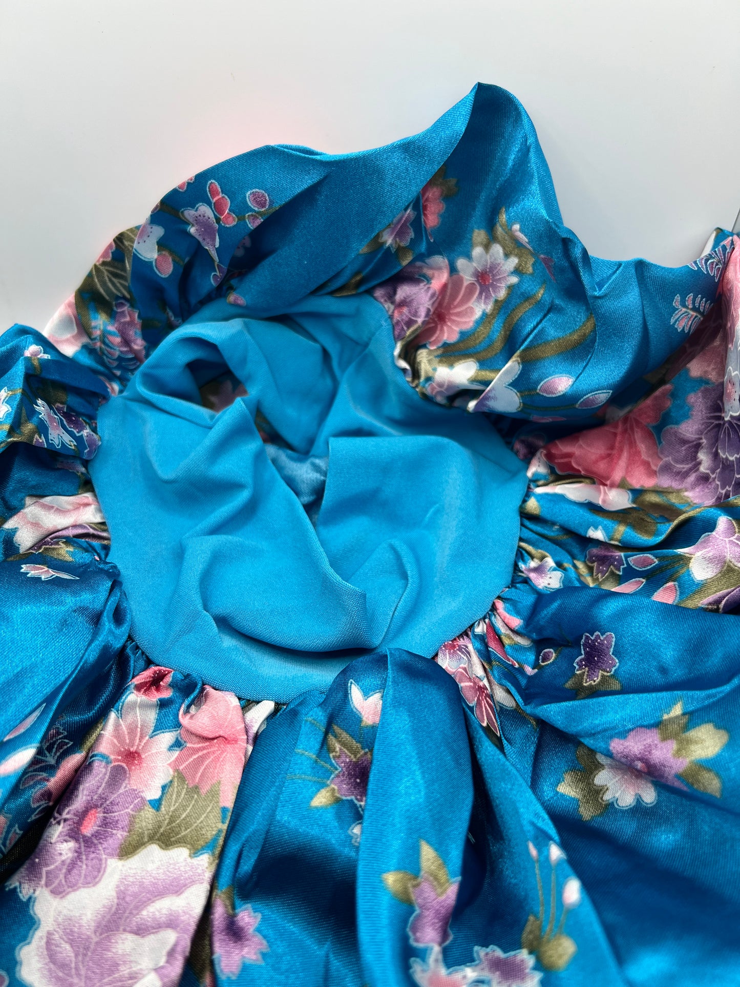Women's bonnets