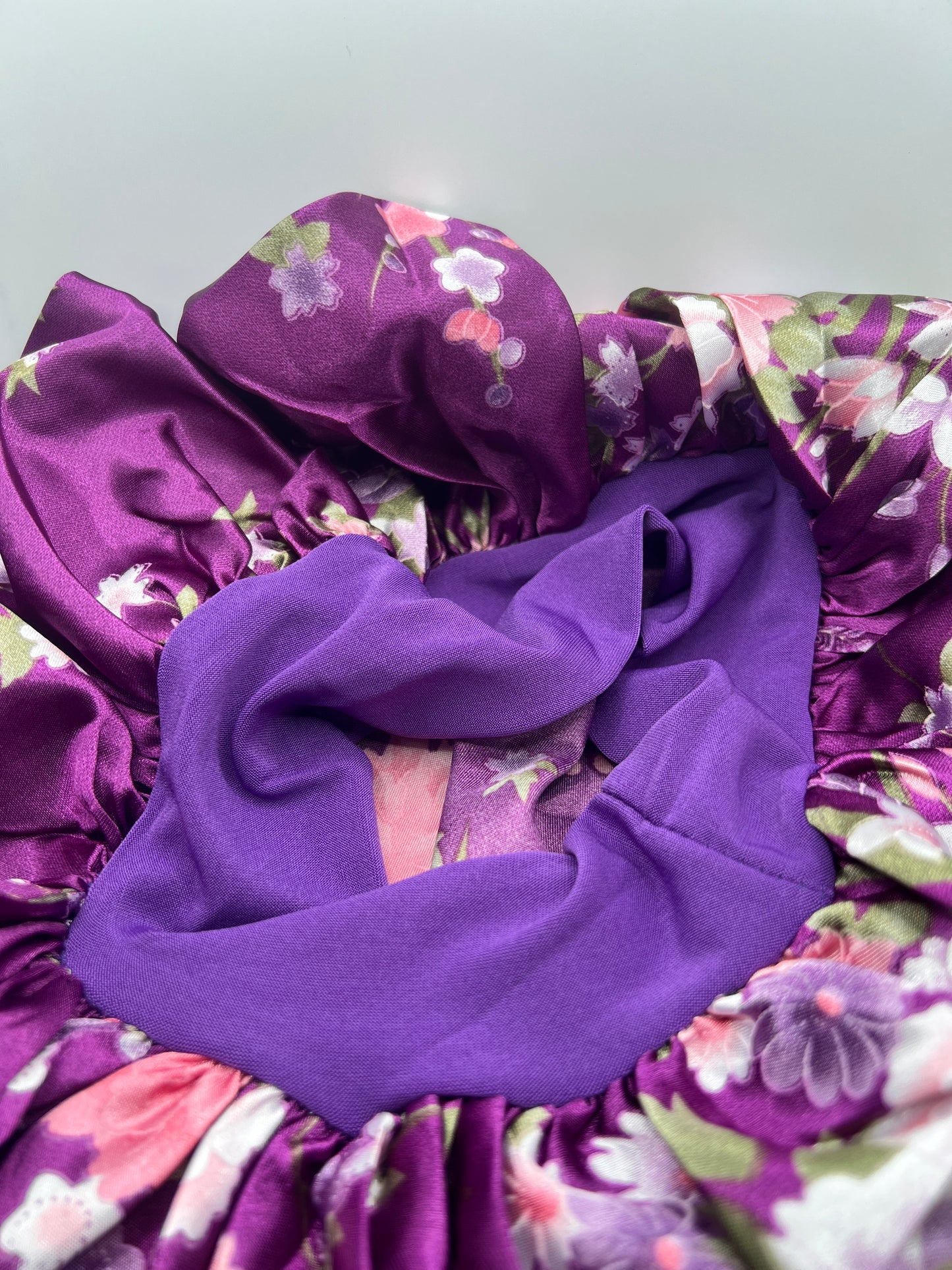 Women's bonnets