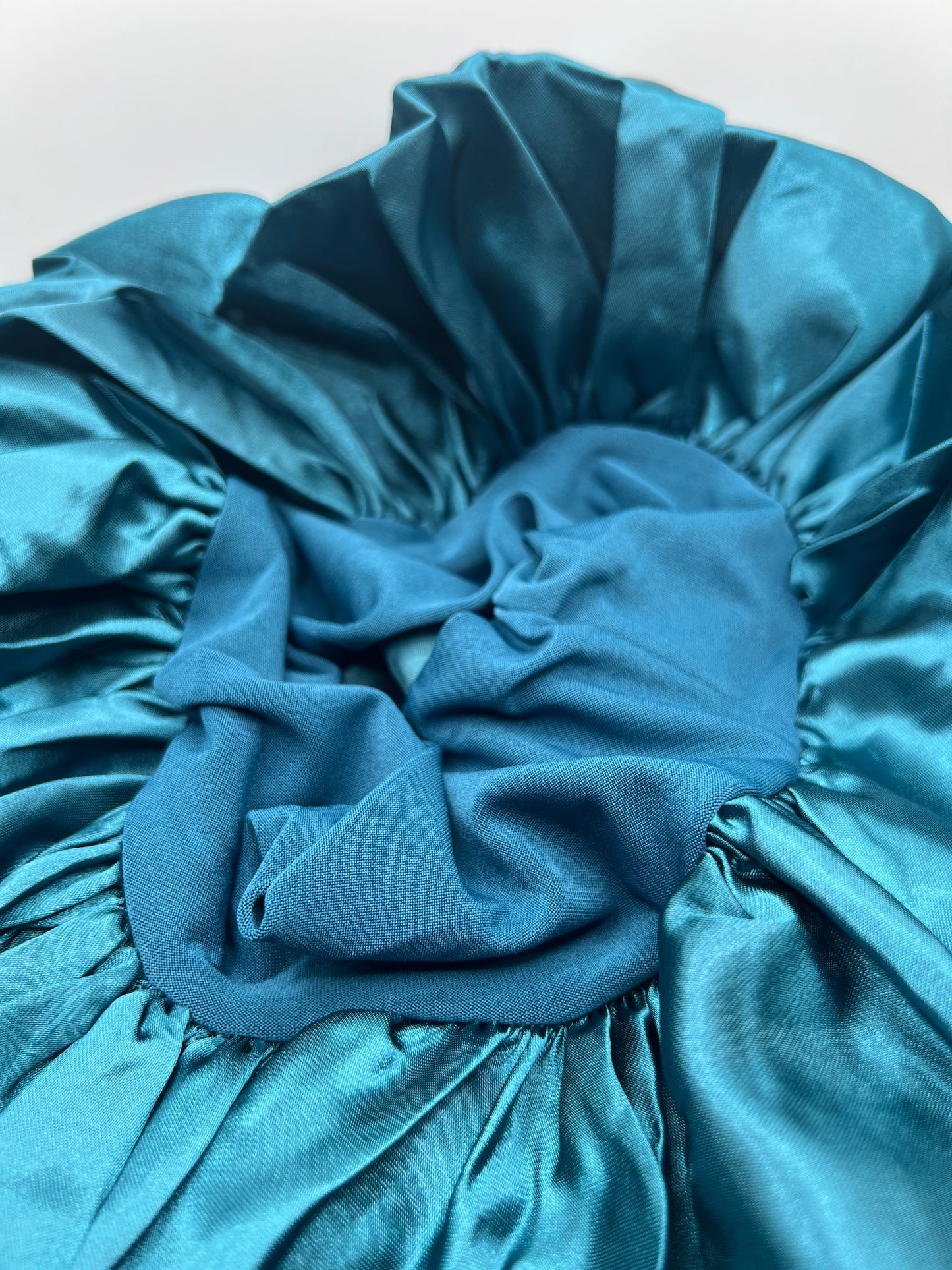 Women's bonnets